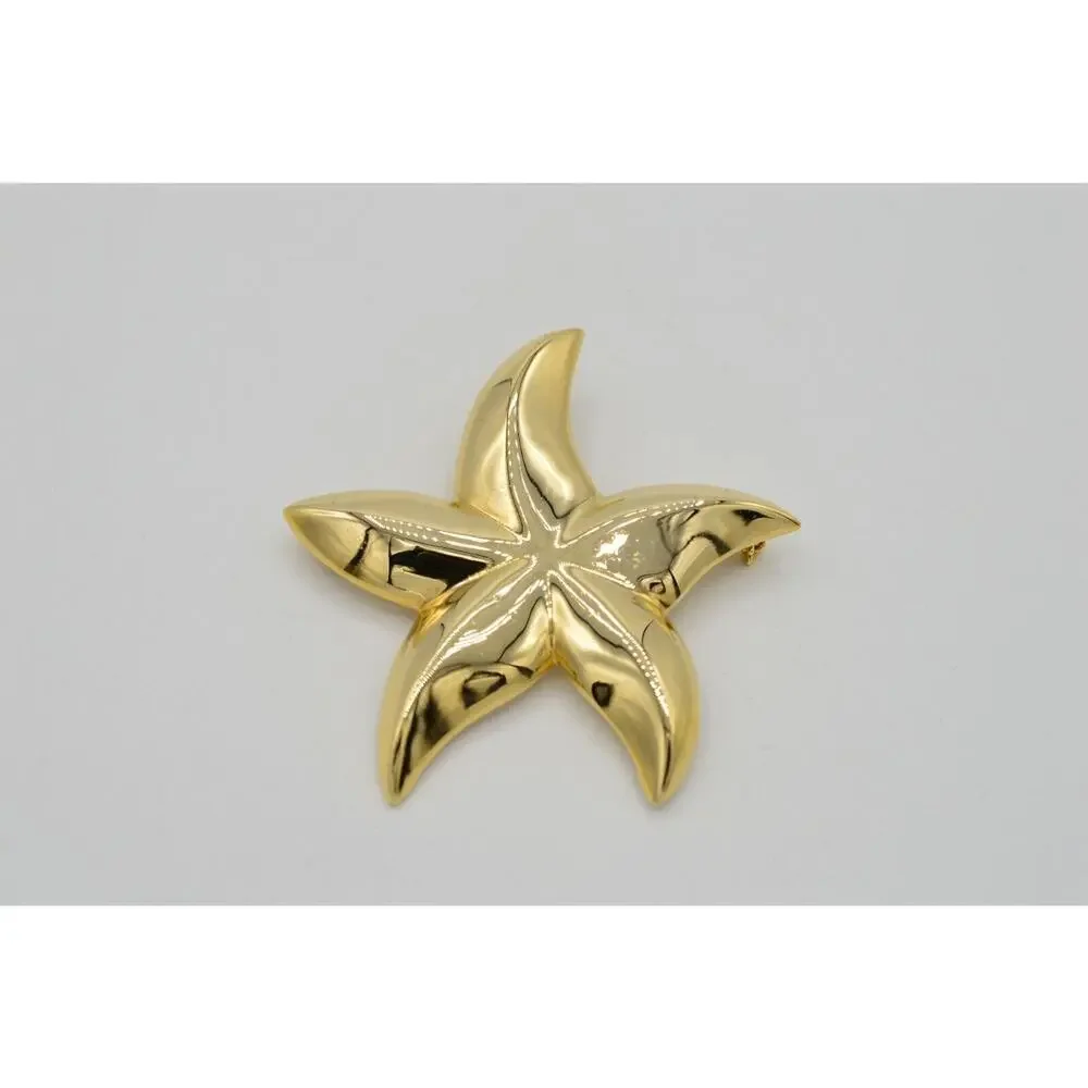 Vintage Star Flower Pin Brooch Large Starfish Gold Tone Chunky NOS 1980s 9B